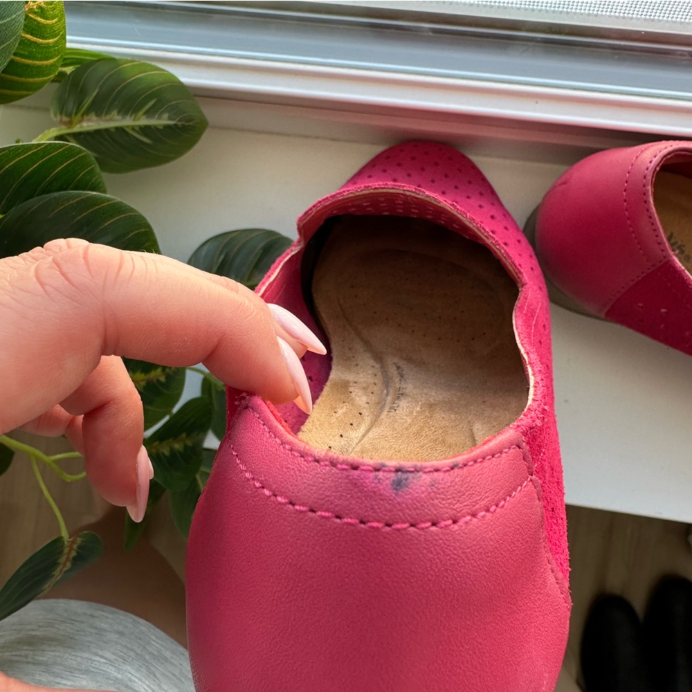 Cloudsteppers by Clarks PINK Flats - Picture 4 of 7